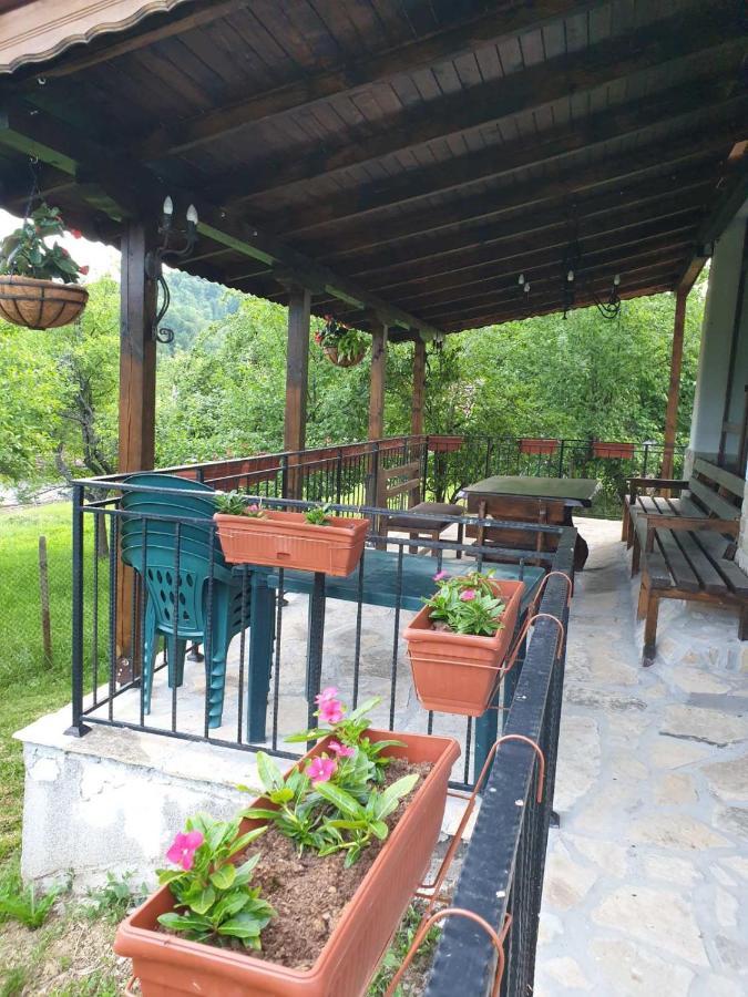 Бадевски Рай- Къща София Weliko Tarnowo Exterior foto